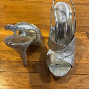 Women's Nine West Size 7  Silver Glitter Open Toe Heels